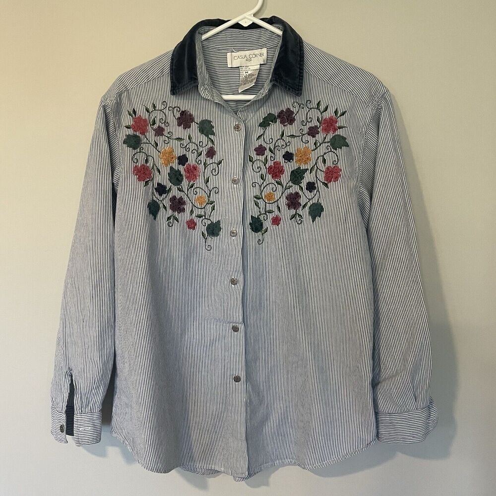 Casual Corner Floral Embroidered Velvet Collar Button Down Shirt Top Stripe Sz M